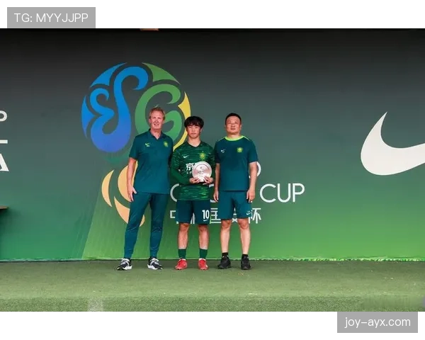 青训新星强势崛起，重塑现代足球格局引热议