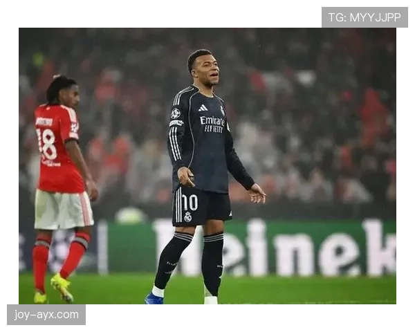 姆巴佩里程碑进球提升球队竞争力,展现新一代足球传奇状态回暖 姆巴佩里程碑进球提升球队竞争力,展现新一代足球传奇状态回暖